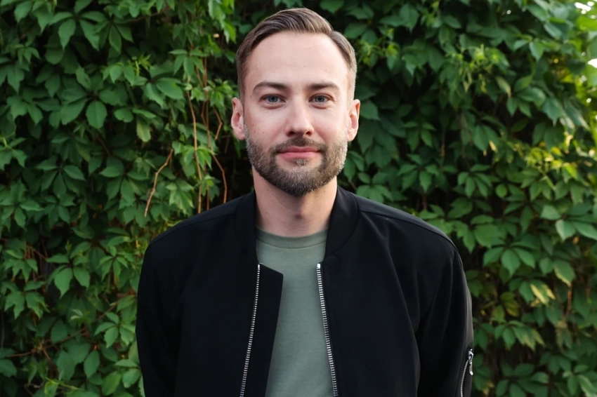 «Платон - не цирковая собачка»: Дмитрий Шепелев прервал молчание о болезненном конфликте с родителями Жанны Фриске