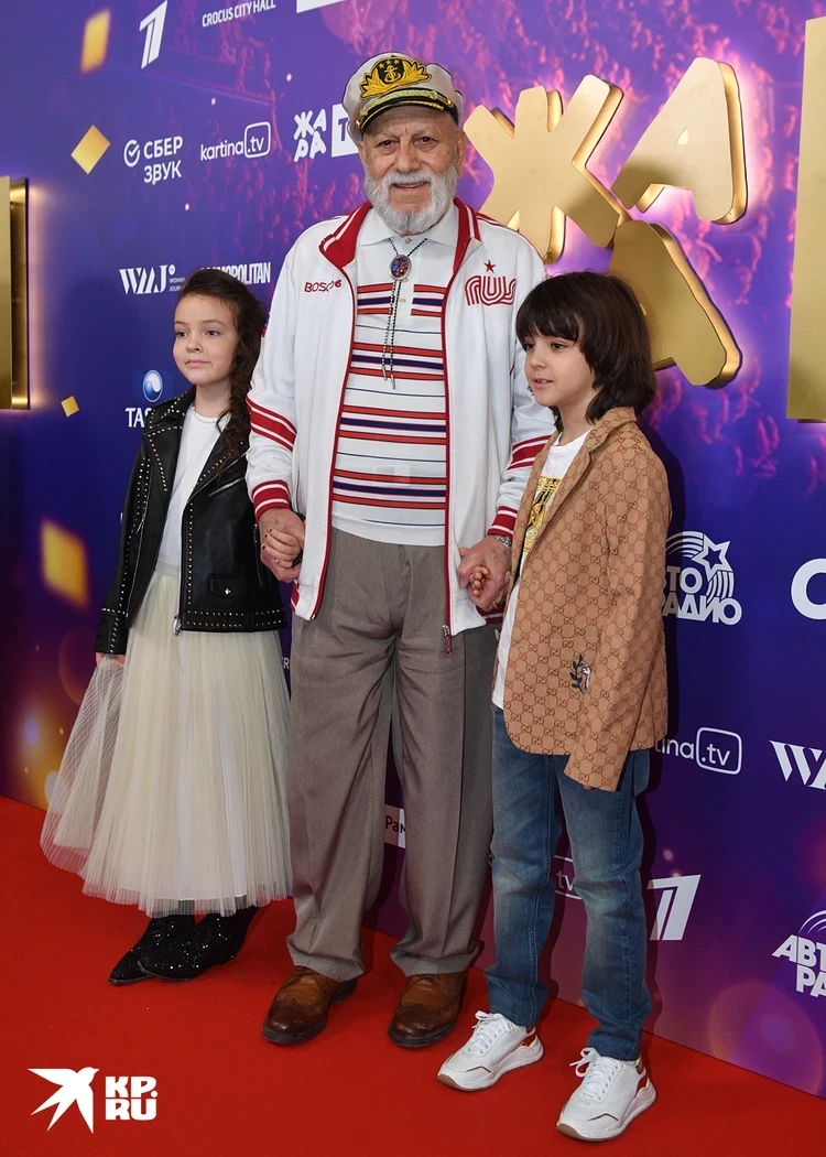 «Филипп подарил мне вторую жизнь!»: Последний день Бедроса Киркорова — народный артист умер дома, в кругу родных