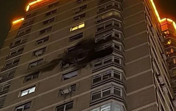 Из-за атаки БПЛА в Ростове-на-Дону произошёл взрыв в жилом доме