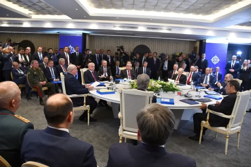 Армения не будет пересматривать свою позицию в отношении ОДКБ, но формально остаётся членом организации