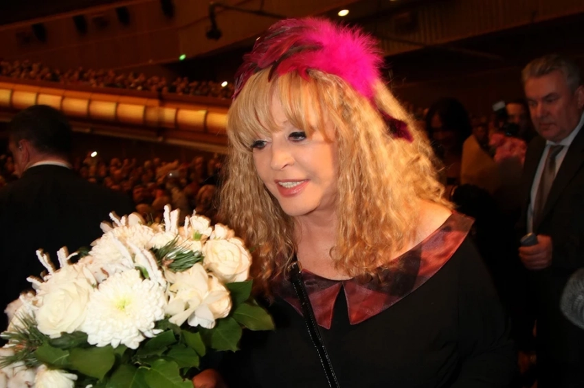 Алла Пугачева обратилась к поклонникам: вот что сказала