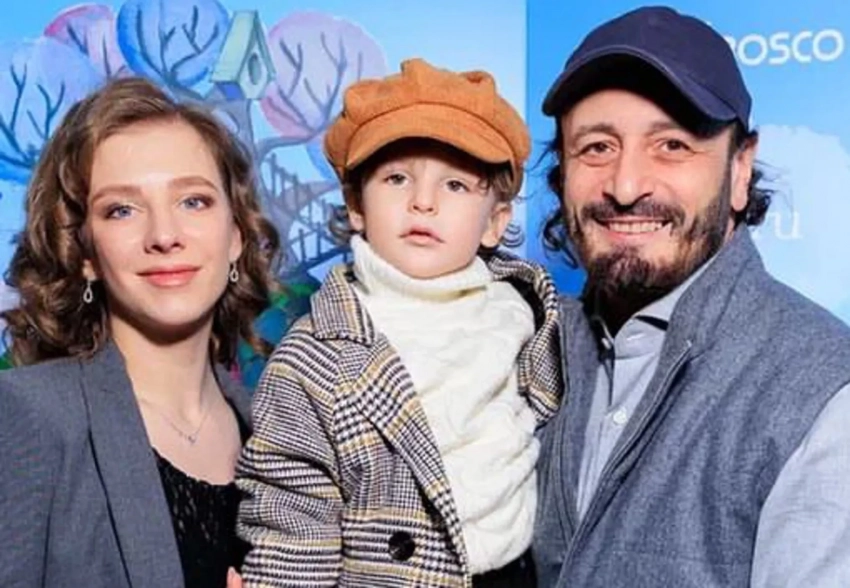 Елизавета Арзамасова отпраздновала 30-летие с мужем и сыном