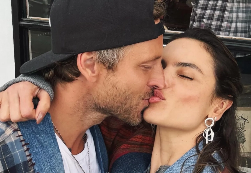 Алессандра Амбросио опубликовала новые фотографии с бойфрендом и дочерью