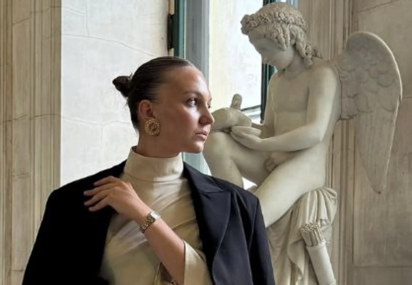 "Получилась антиреклама". В сети критикуют блогерш, которые хотели обманом устроить коммерческую фотосессию в Эрмитаже