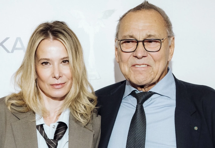 Юлия Высоцкая и Андрей Кончаловский в парных образах посетили премию "Ника"