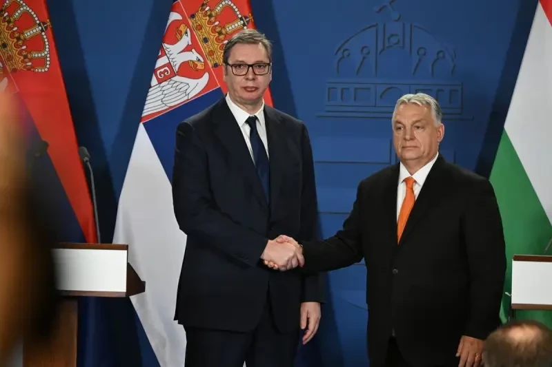 Вучич: Сербия и Венгрия рассматривают создание военного альянса
