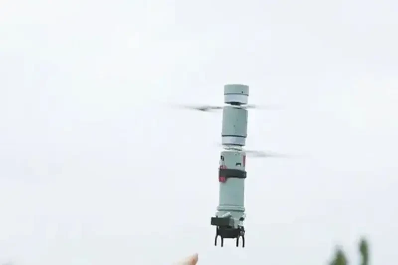 В Китае разработали малогабаритный ударно-разведывательный дрон, похожий на летающий термос