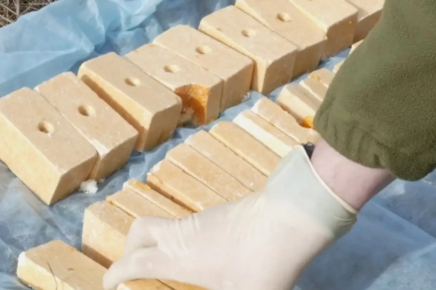 В Запорожской области российские дроны нанесли удар по украинскому предприятию по выпуску взрывчатки