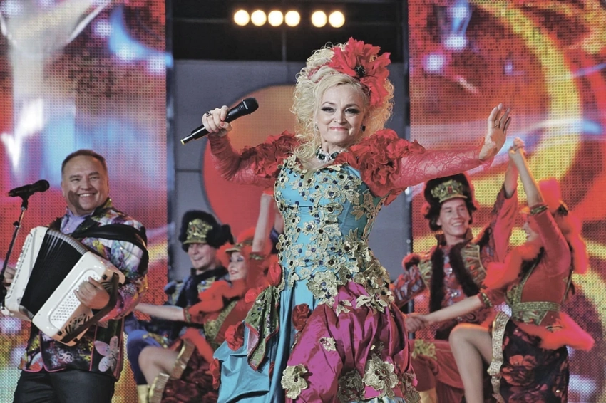 «Дороже Лепса и Пугачевой»: Надежда Кадышева получает по 20 миллионов за концерт