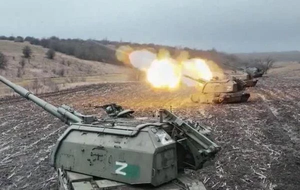 Юрий Подоляка в свежей сводке от 04.05.2025 сообщил о том, что ВС РФ ведут ожесточённые бои на подступах к Покровску