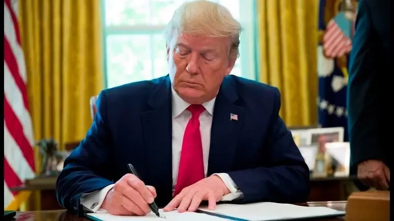 Трамп: США ближе к заключению сделки по Украине с одной из сторон конфликта, с другой стороной дела обстоят «не так хорошо»