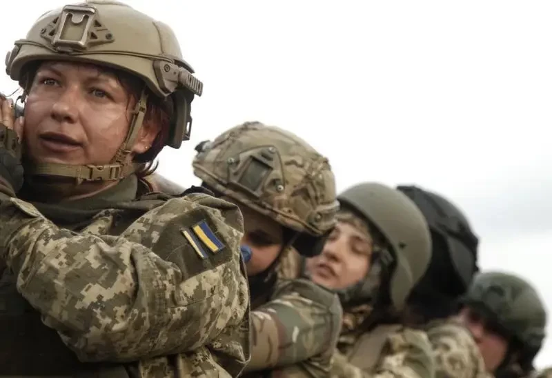 «Готовы с оружием в руках защищать Украину»: Советник по гендерным вопросам ВСУ Григорьева предложила отправлять украинок на фронт