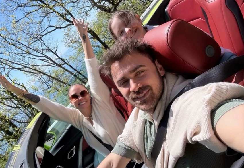 Агата Муцениеце поделилась совместными фото и видео с Петром Дрангой и дочерью Мией на фоне слухов о беременности