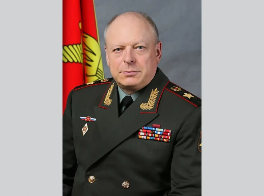 Президент освободил генерала Салюкова от должности главкома Сухопутных войск за 6 дней до его 70-летия