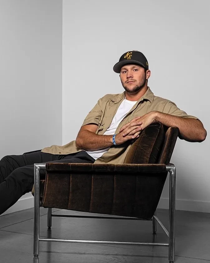 Звезда фильма "Грешники" Хейли Стайнфелд вышла замуж