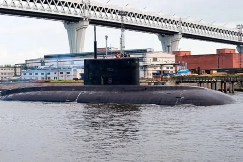 Подлодка «Петропавловск-Камчатский» опустилась на максимальную глубину в Японском море