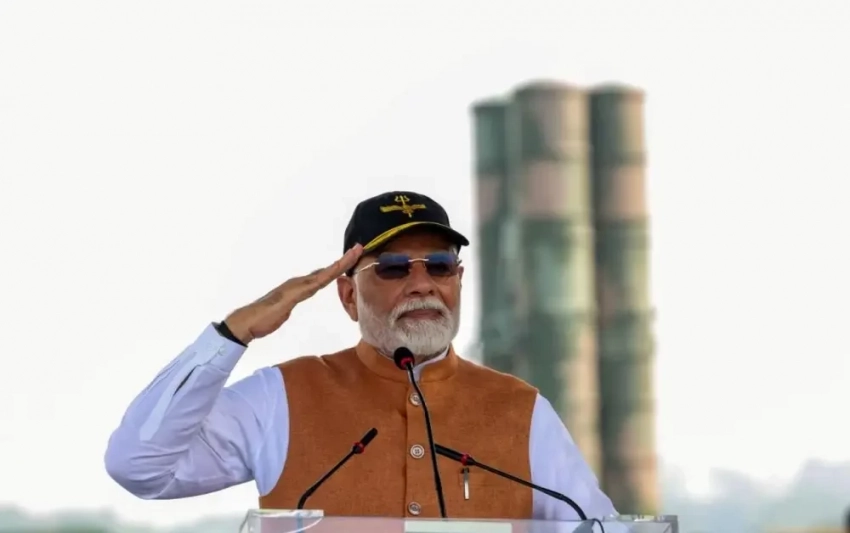 Министр торговли США: Вашингтон раздражают покупки Индией оружия в РФ и дедолларизация через БРИКС