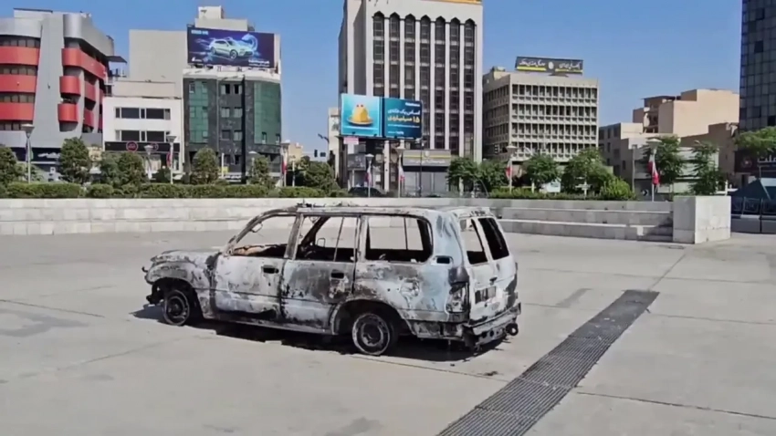 Если Израиль заявляет об успешном уничтожении ядерных объектов Ирана, то зачем ему помощь США и Британии?