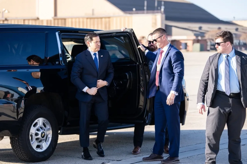 Рубио: Мы попросили Китай оказать на Иран давление с тем, чтобы тот не перекрывал Ормузский пролив