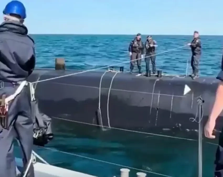 Британские ВМС провели «уникальную» операцию, предотвратив «кофейный кризис» на шведской подводной лодке