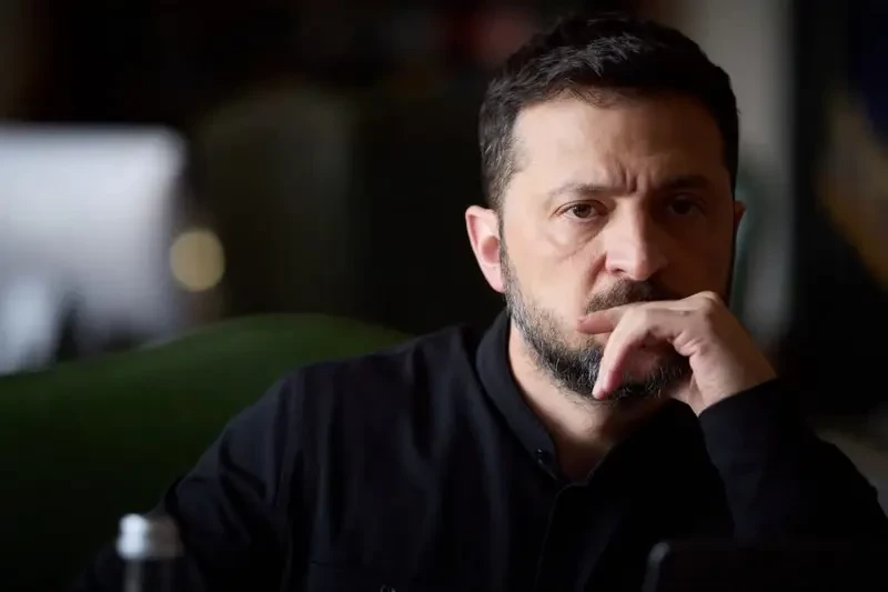 Британия рассматривает вариант замены Зеленского на Залужного: в Лондоне разочаровались в нелегитимном президенте Украины