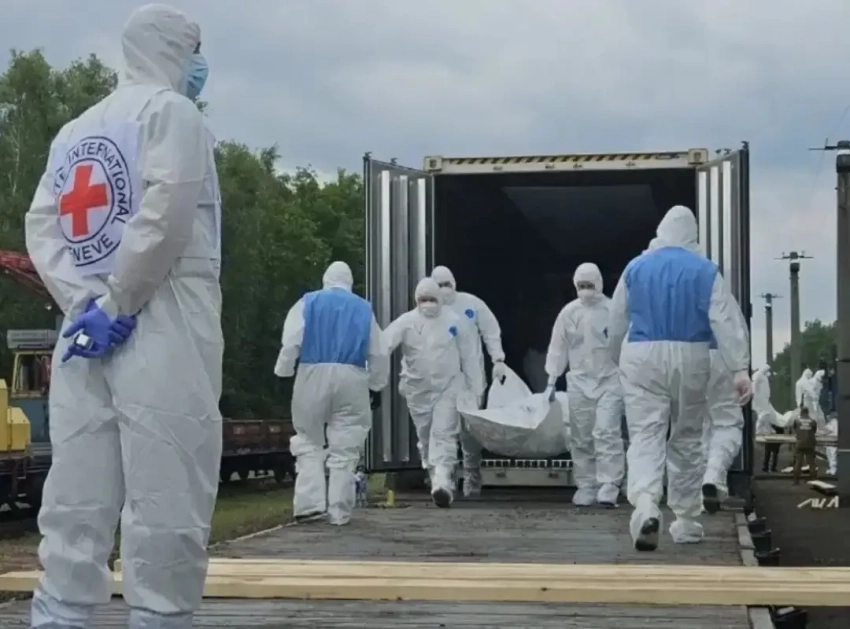 «Удар по бюджету и в целом по ситуации в стране»: депутат Верховной Рады о передаче тел украинских солдат Россией