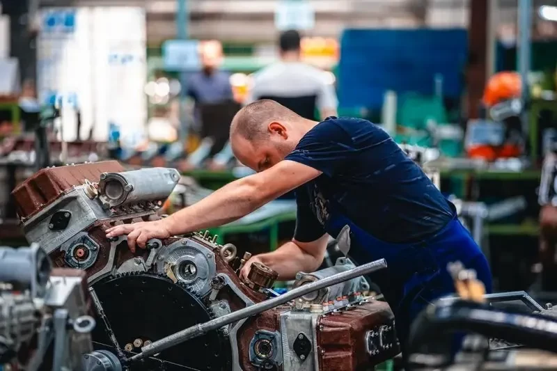 Новый двигатель УТД-32Т повысит мощность боевых машин пехоты БМП-3