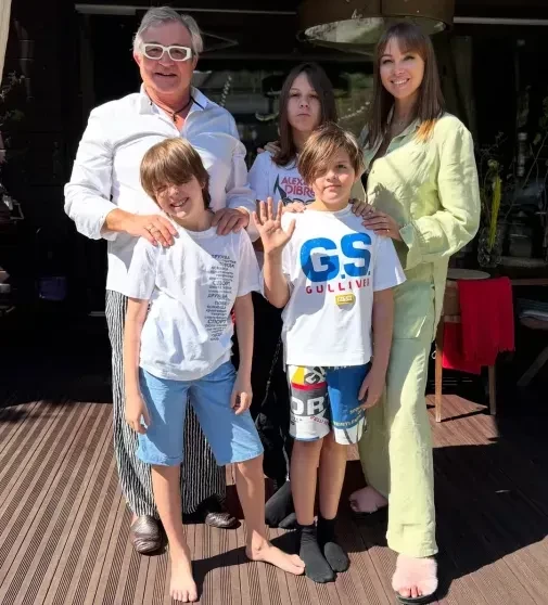 Элитная недвижимость, автомобили и другие активы: стало известно, что будут делить Дмитрий и Полина Дибровы при разводе