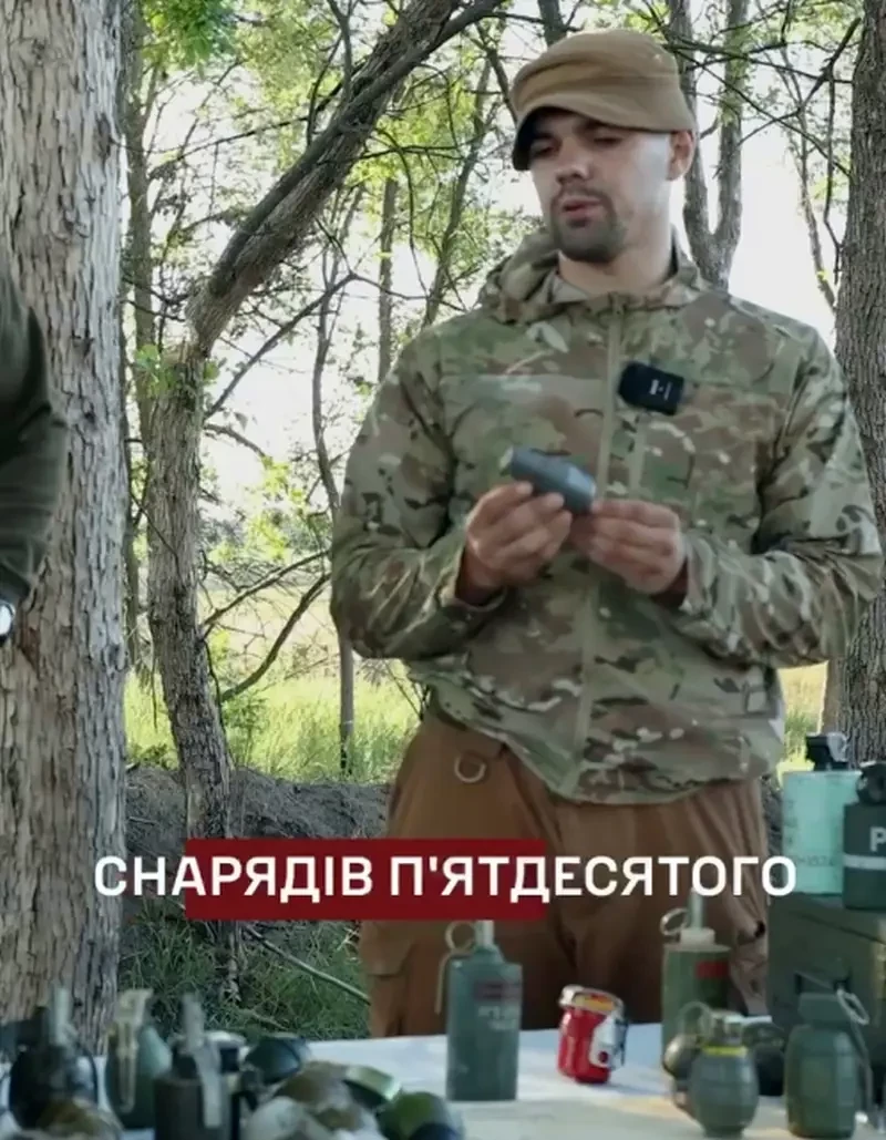 Украинский боевик хвастается наличием широкой номенклатуры используемых на фронте ручных гранат
