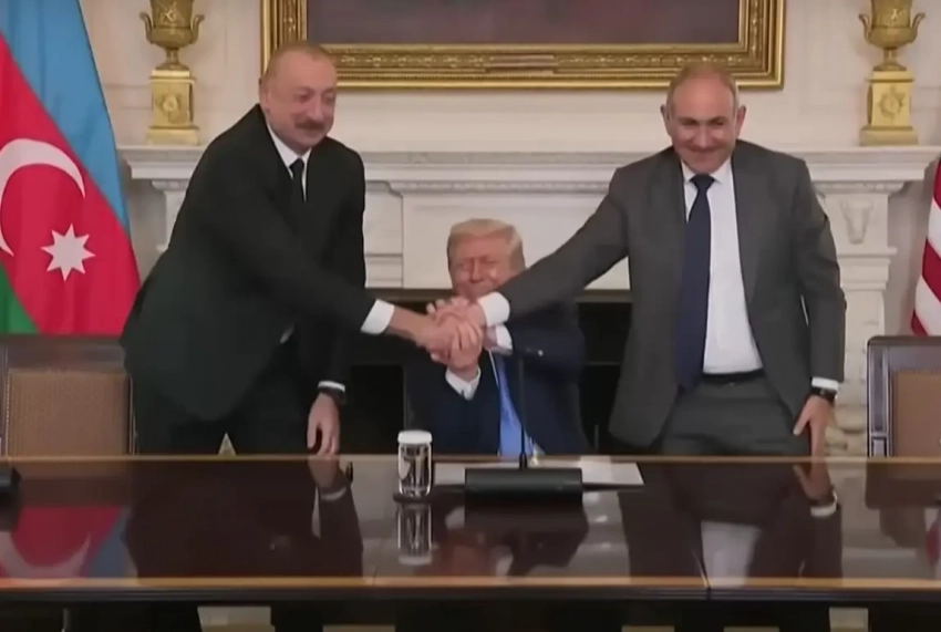 Алиев: Мирный договор подпишем, когда Армения изменит конституцию