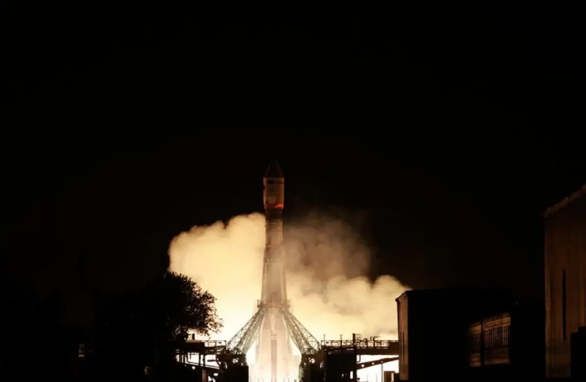 РФ проверяет возможность дальних полётов на мышах, США готовы сразу отправить человека