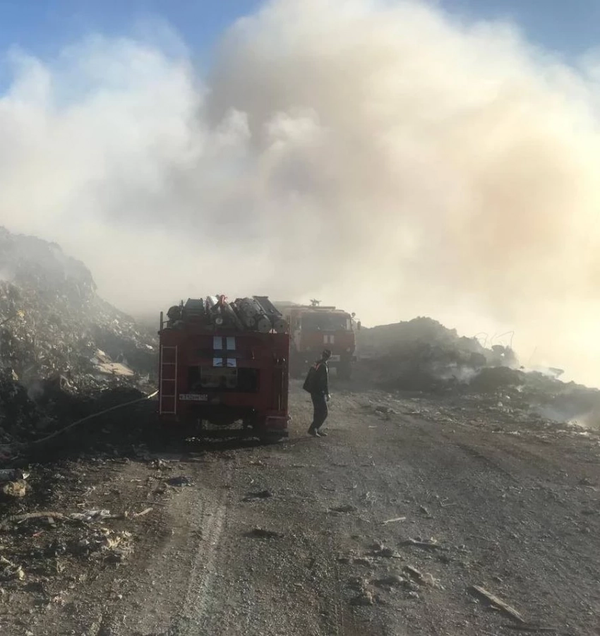 «Спасет только противогаз»: жители Новороссийска стали заложниками горящей свалки