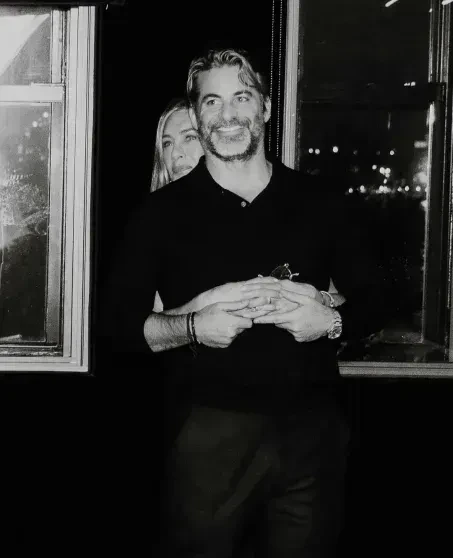 "Он особенный". Дженнифер Энистон впервые высказалась о бойфренде-гипнотизёре