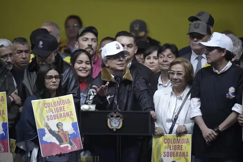 «Нет королям»: массовые акции протеста против Трампа прошли в Колумбии