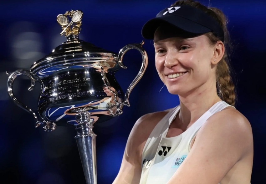 Елена Рыбакина впервые в карьере выиграла Australian Open, обыграв Арину Соболенко