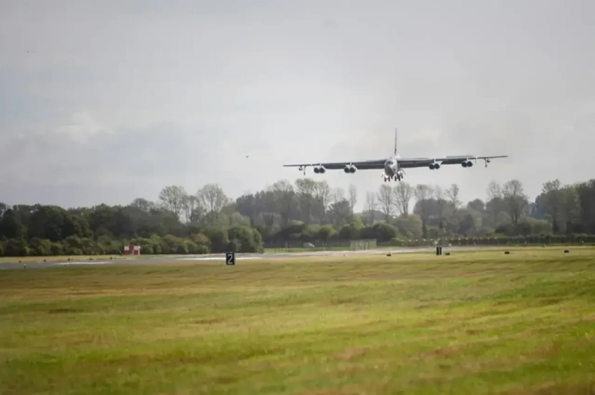 Британия запретила США использовать свои авиабазы для ударов по Ирану